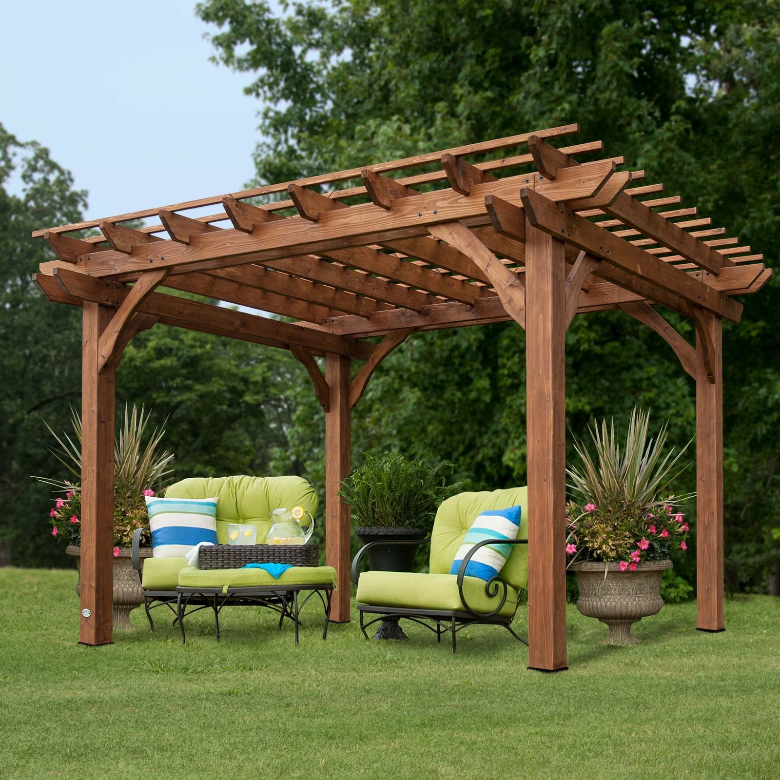 How far can a 2x8, 2×6, 2×10, 2×4 & 2×12 pergola Rafter span?